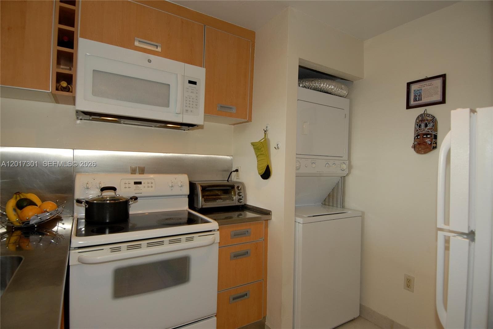 600 NE 36 ST 1212 photo 8