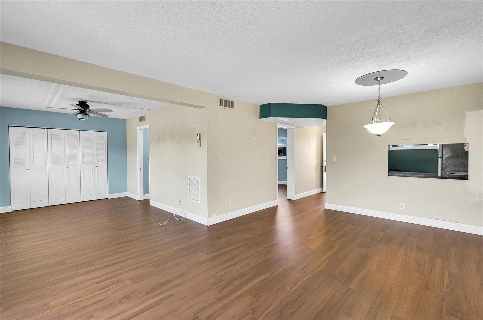 2856 S Garden Dr Drive S 212 photo 17