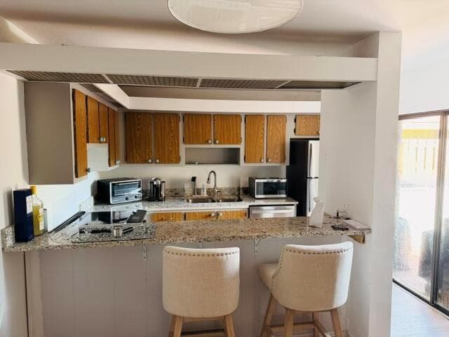 825 Center Street 22a photo 2