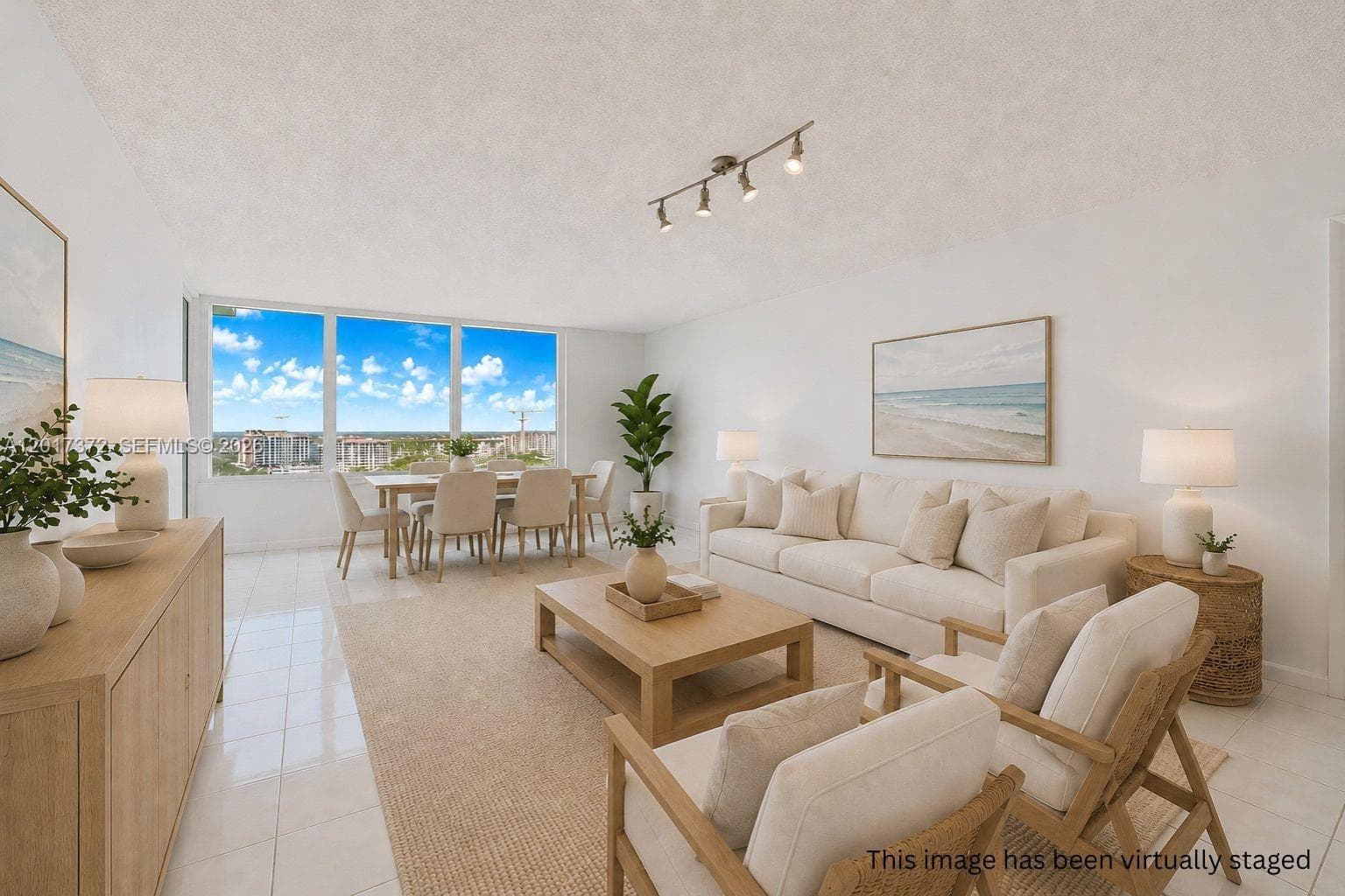 400 Pointe Dr 1801 photo 2