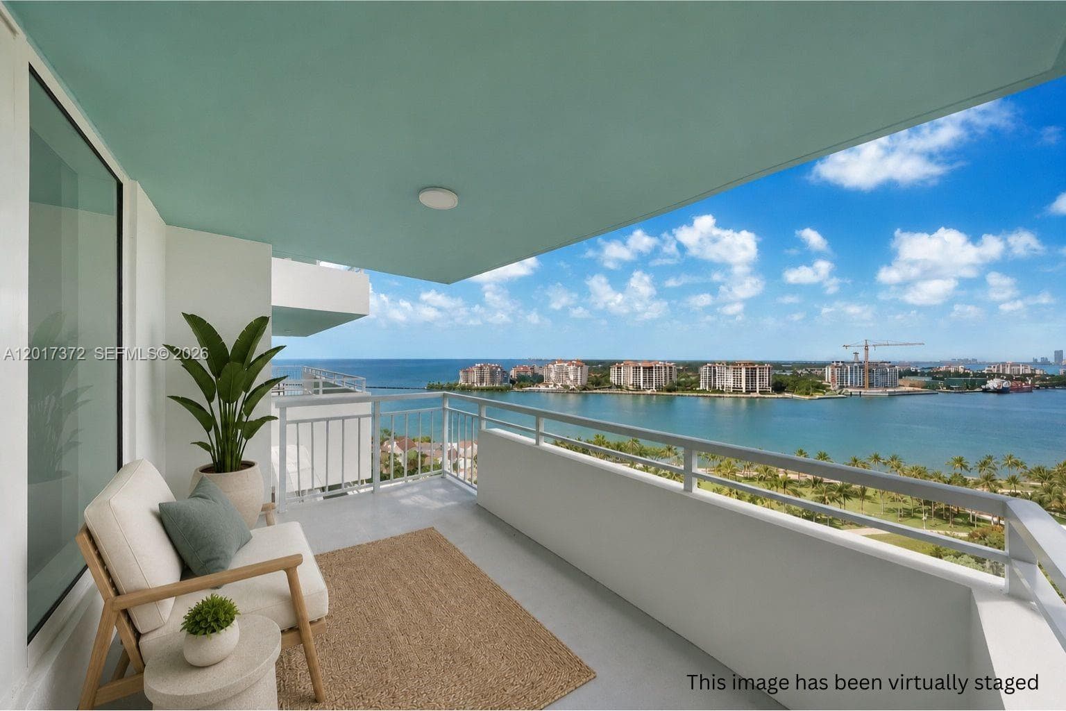 400 Pointe Dr 1801 photo 1