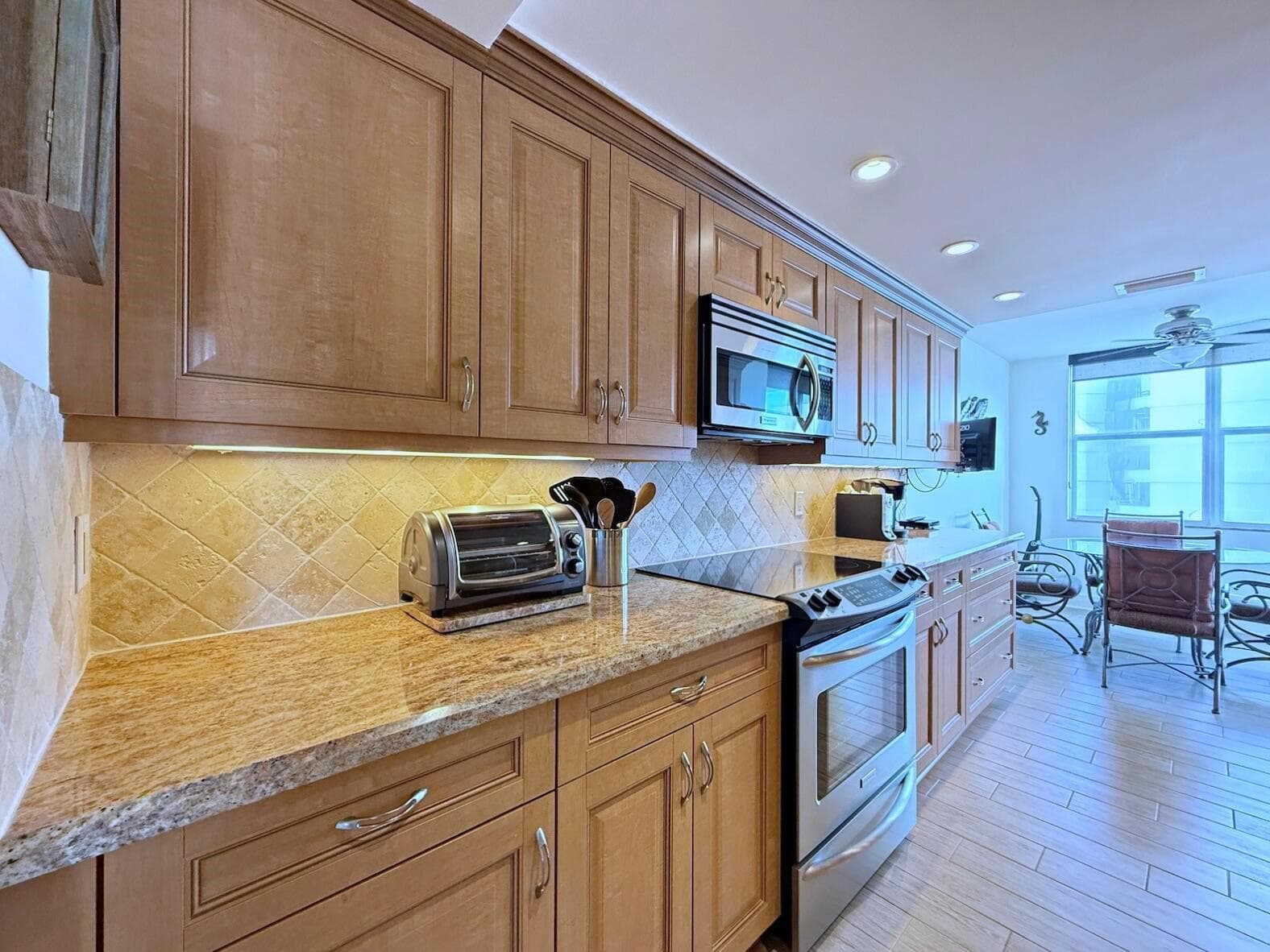 3546 S Ocean Boulevard 710 photo 9