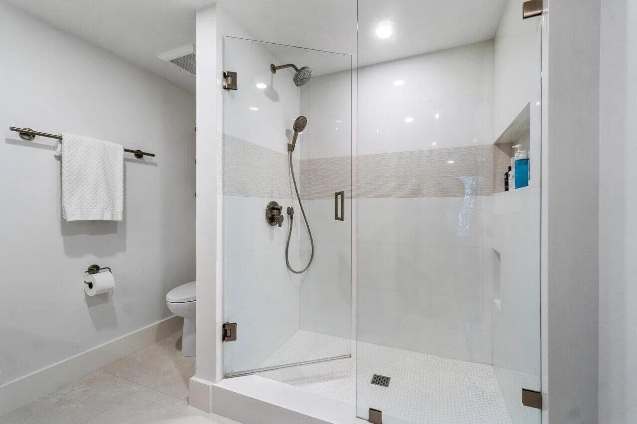 1100 Scotia Drive 105 photo 13