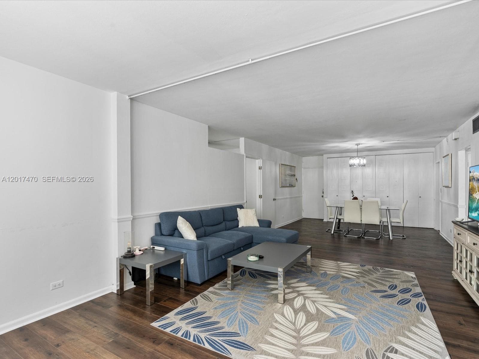 5005 Collins Ave 222 photo 5