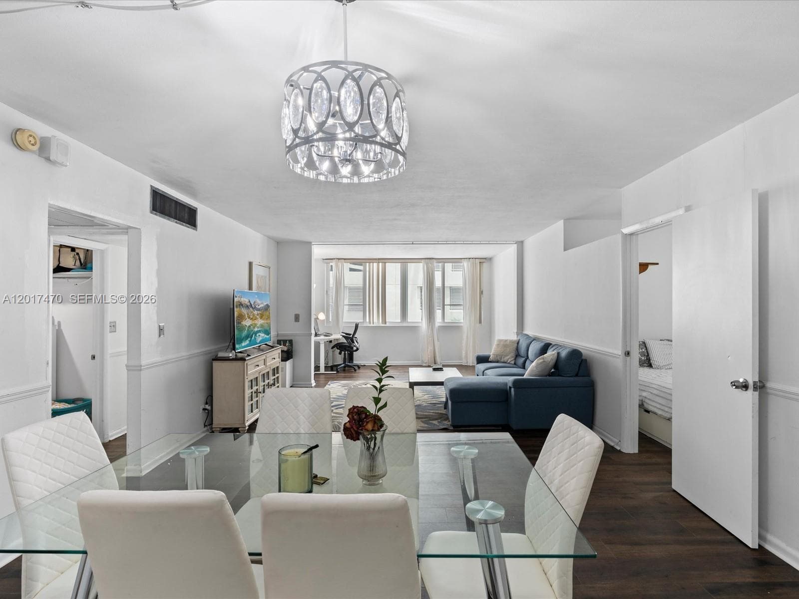5005 Collins Ave 222 photo 4