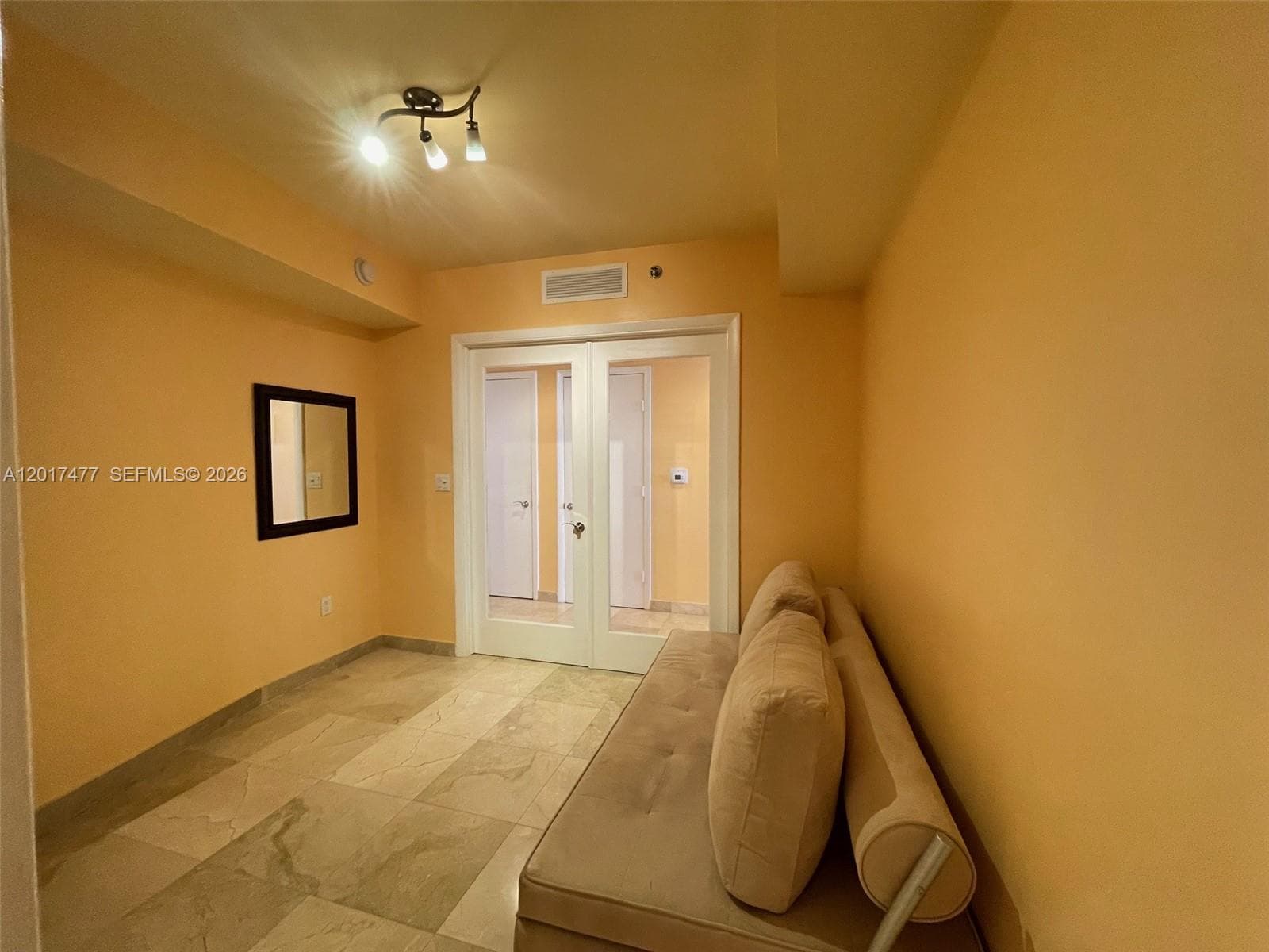 1850 Ocean Dr 2909 photo 17