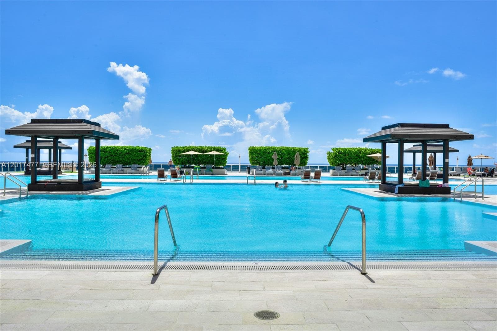 1850 Ocean Dr 2909 photo 18