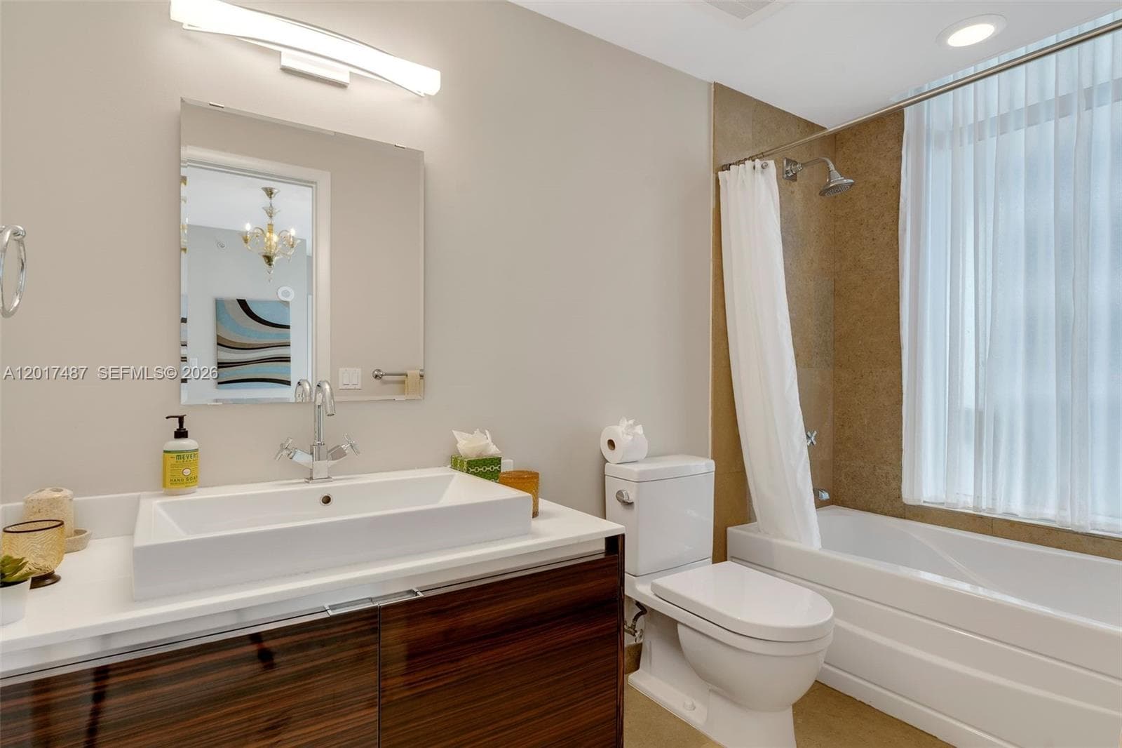 3737 Collins Ave S-403 photo 17
