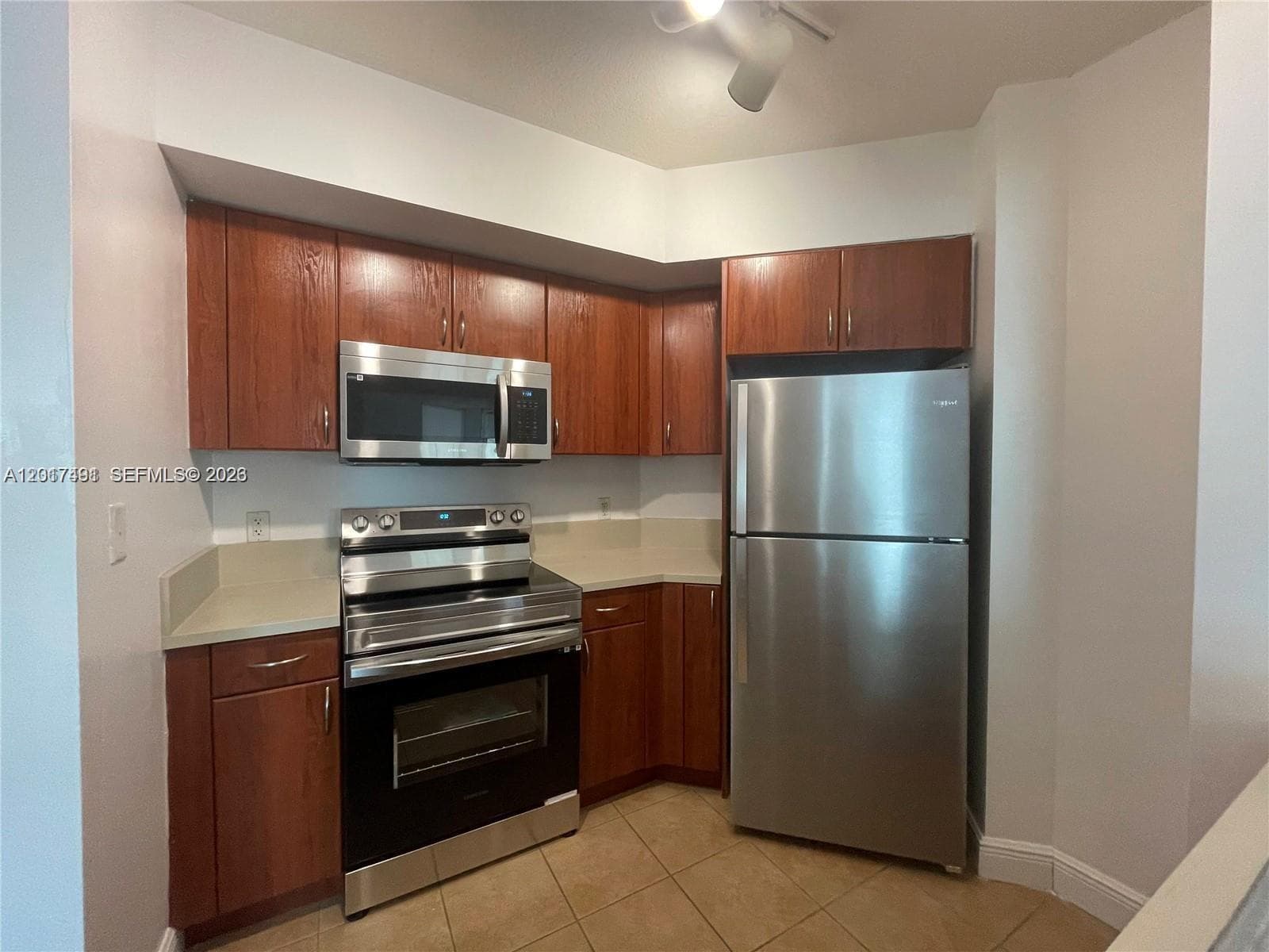 9201 Collins Ave 321 photo 6