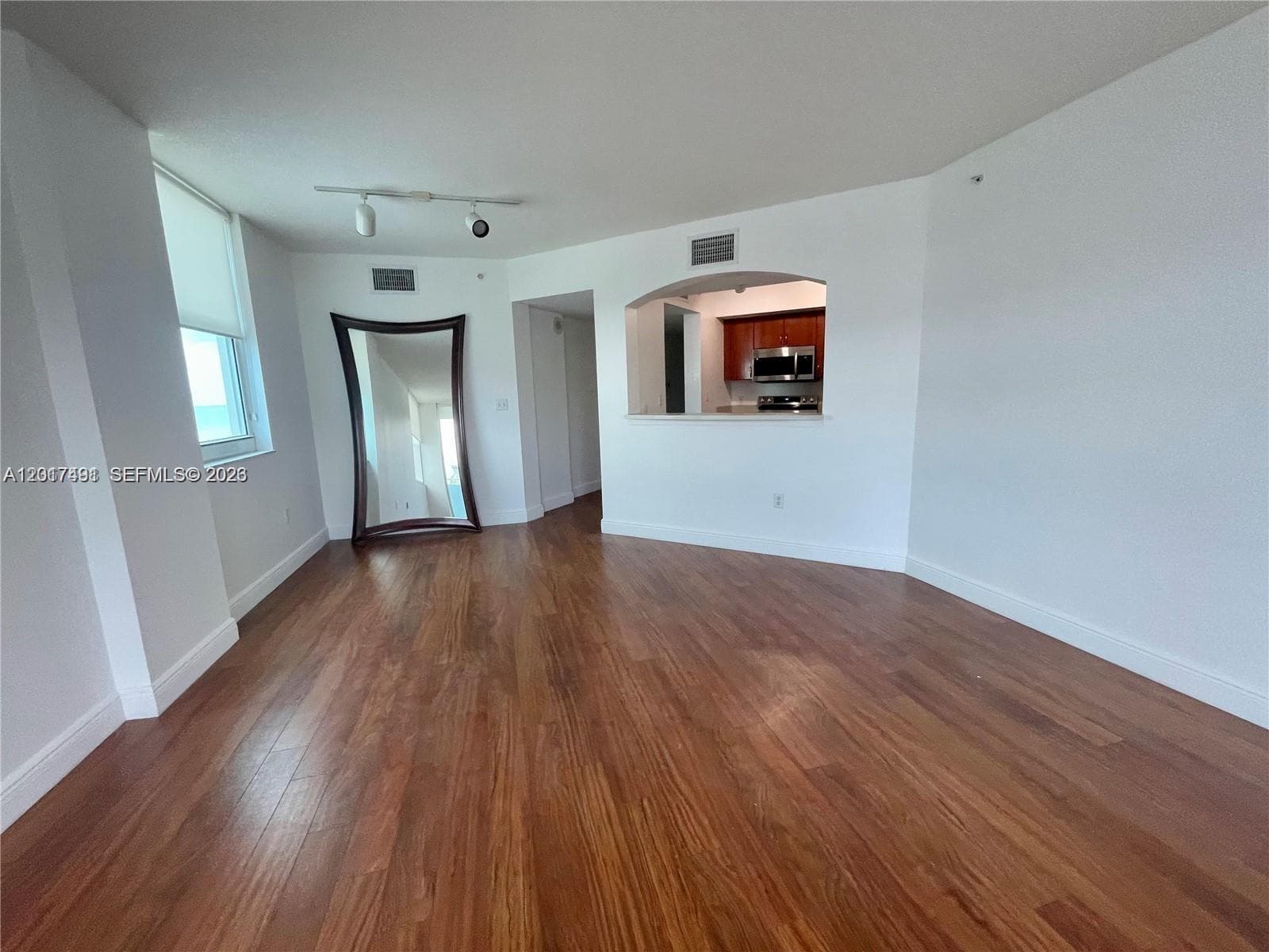 9201 Collins Ave 321 photo 3