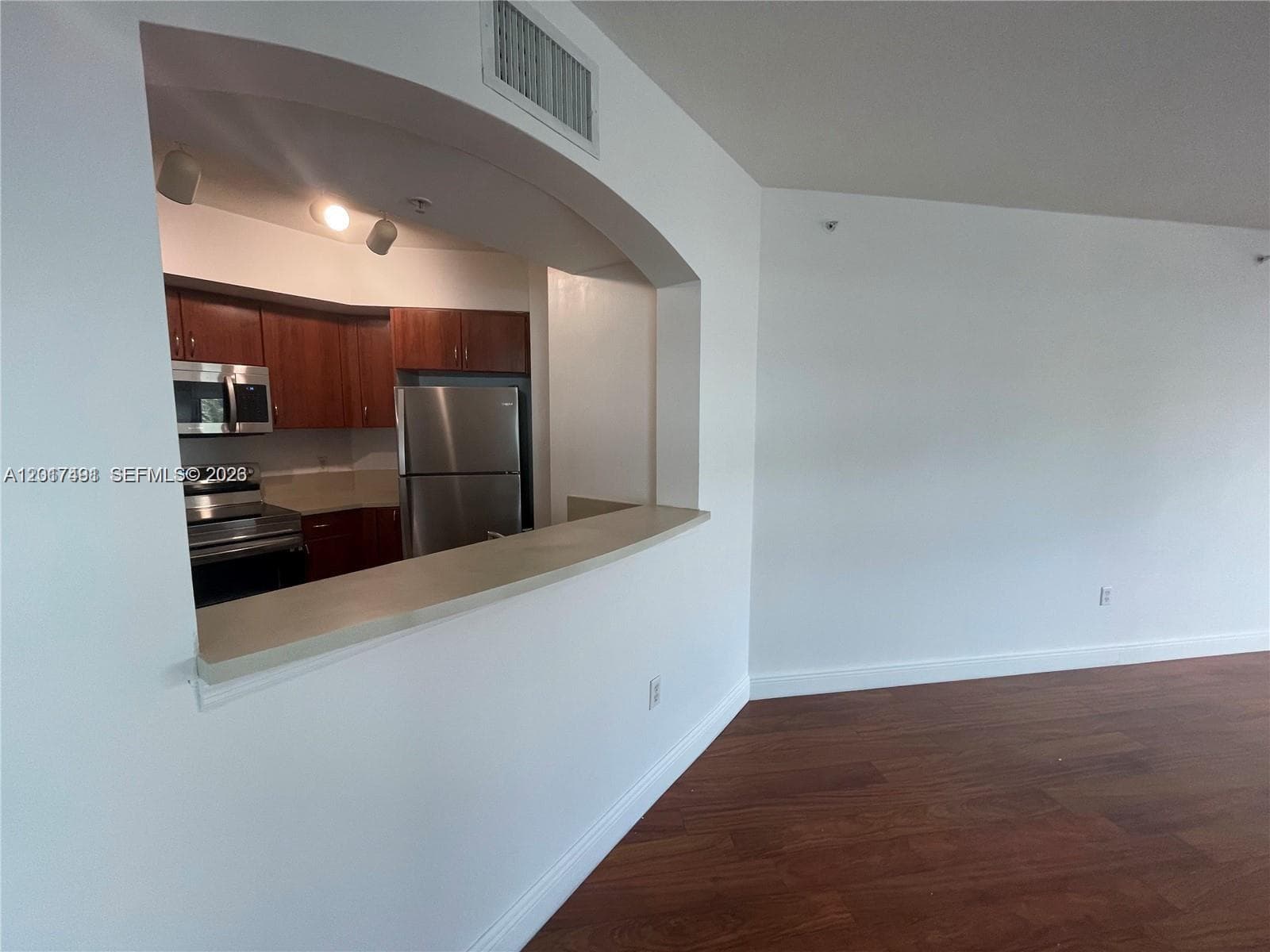 9201 Collins Ave 321 photo 8