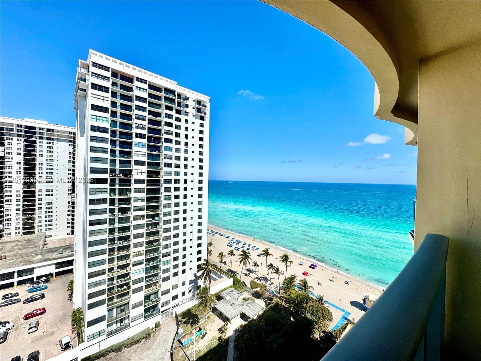 2501 Ocean Dr PH4 photo 1