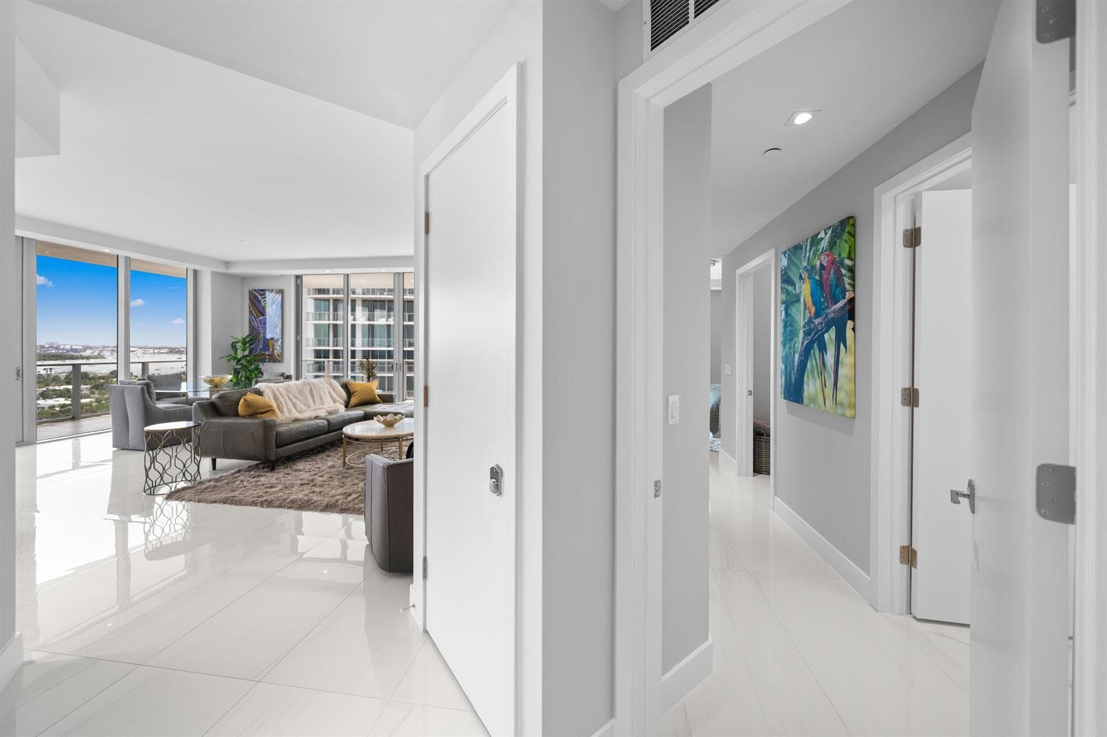 3100 N Ocean Drive H-1608 photo 6