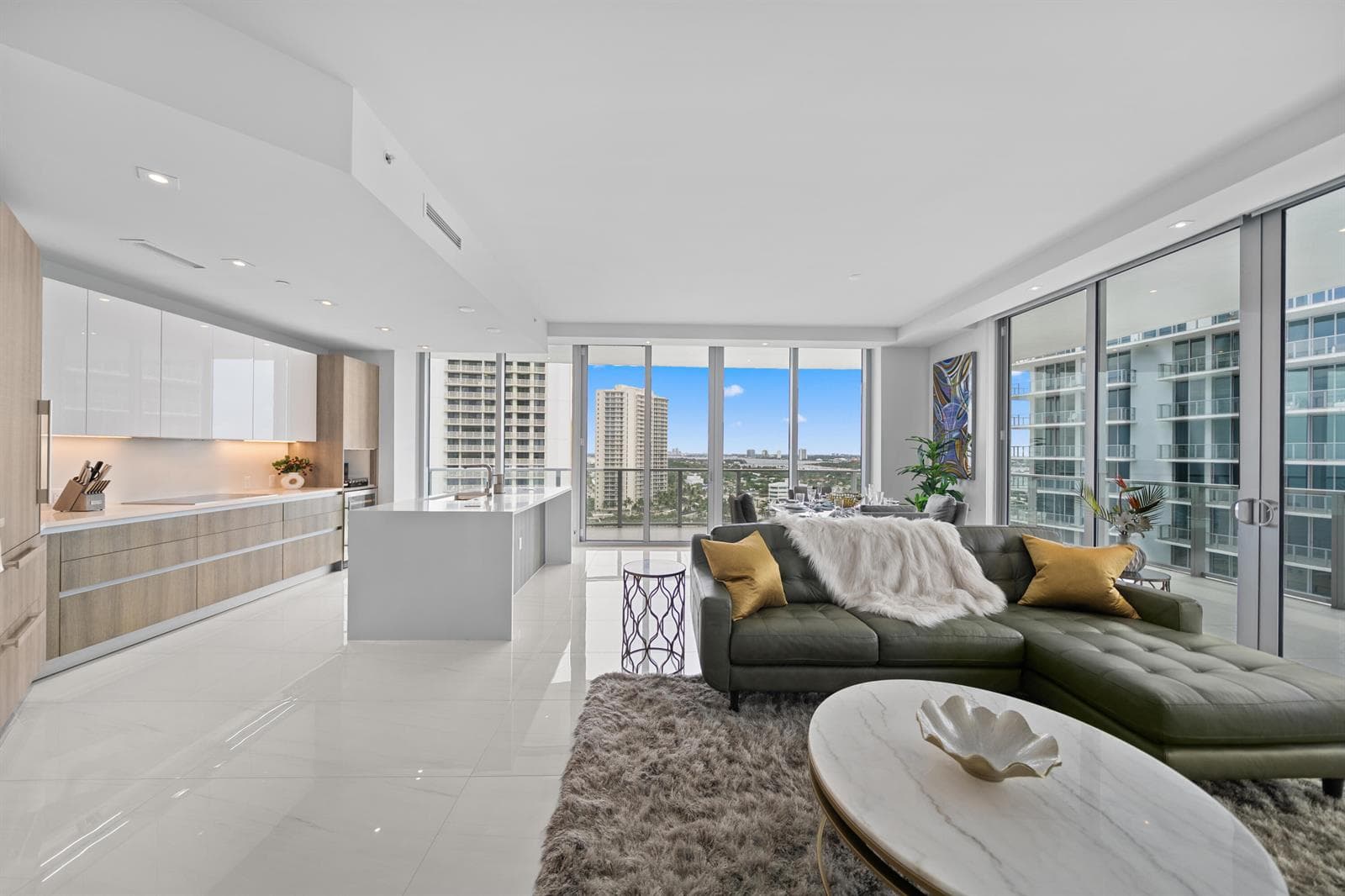 3100 N Ocean Drive H-1608 photo 17