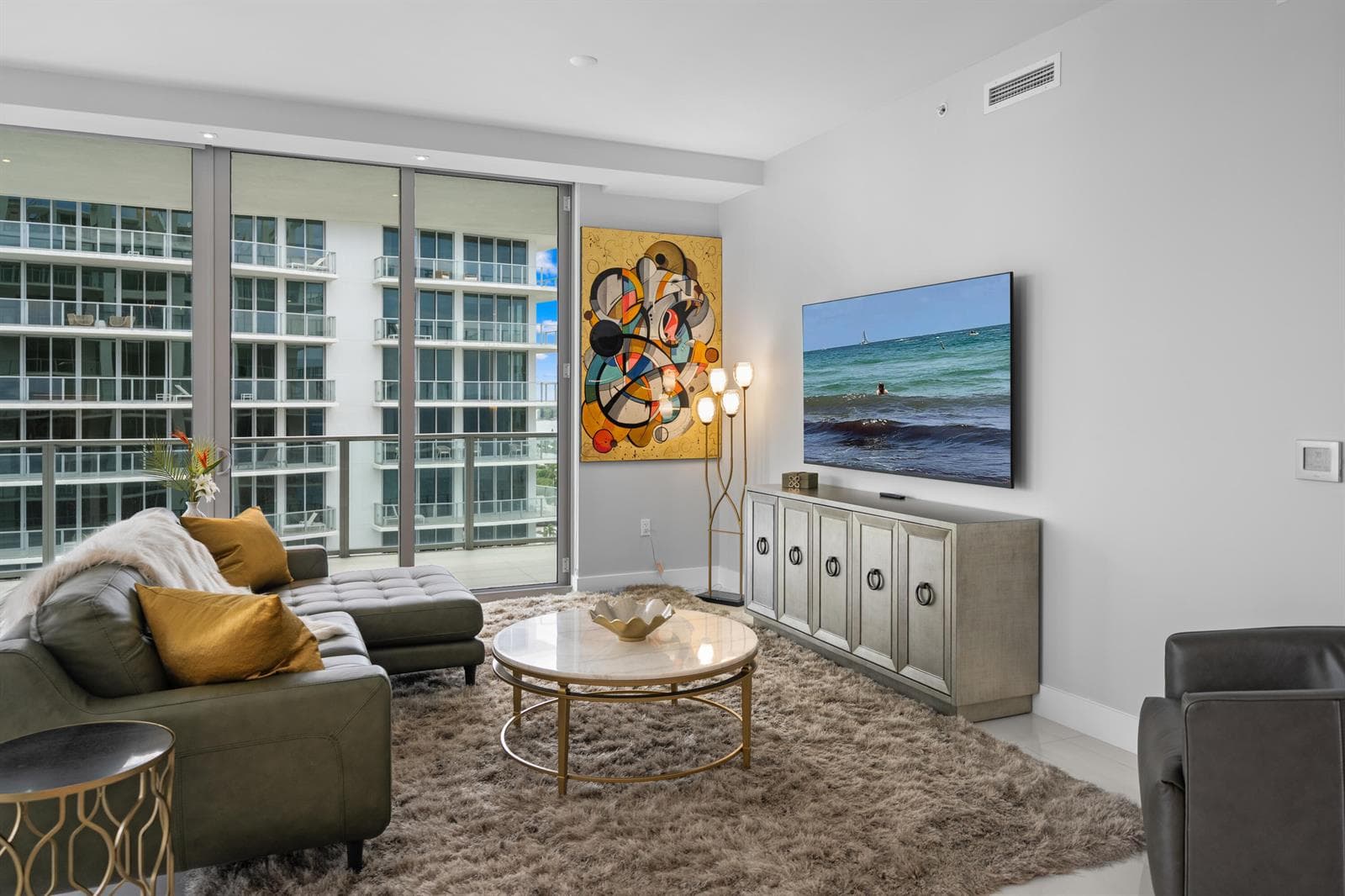 3100 N Ocean Drive H-1608 photo 9