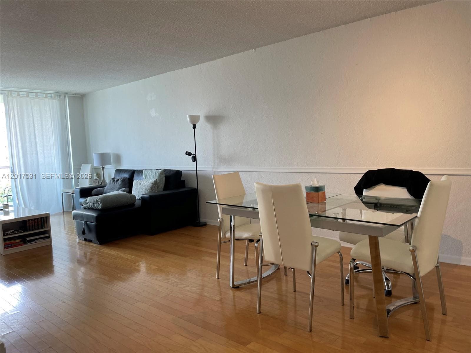 19390 Collins Ave 1225 photo 5