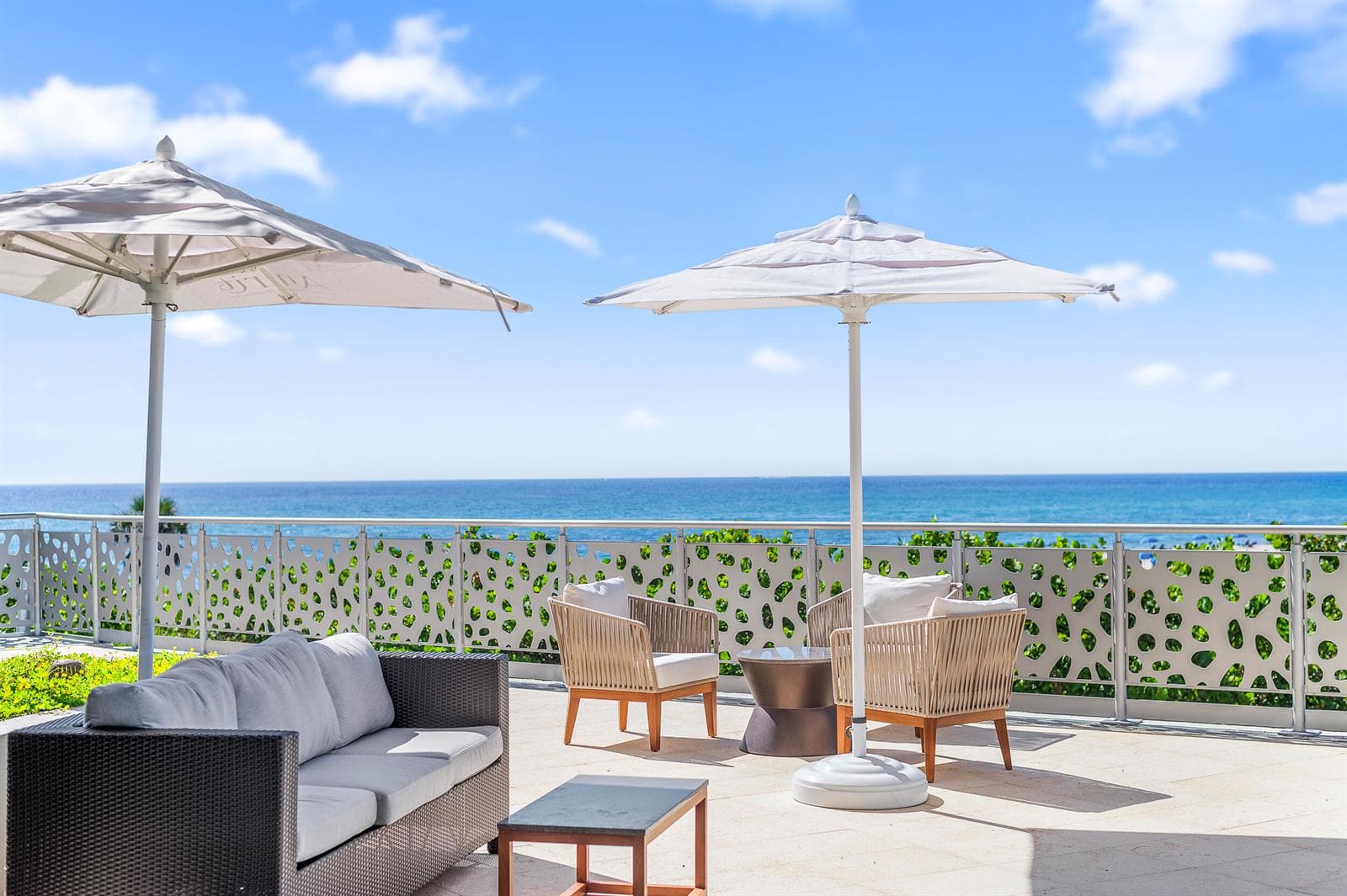 3100 N Ocean Drive 1002 photo 25