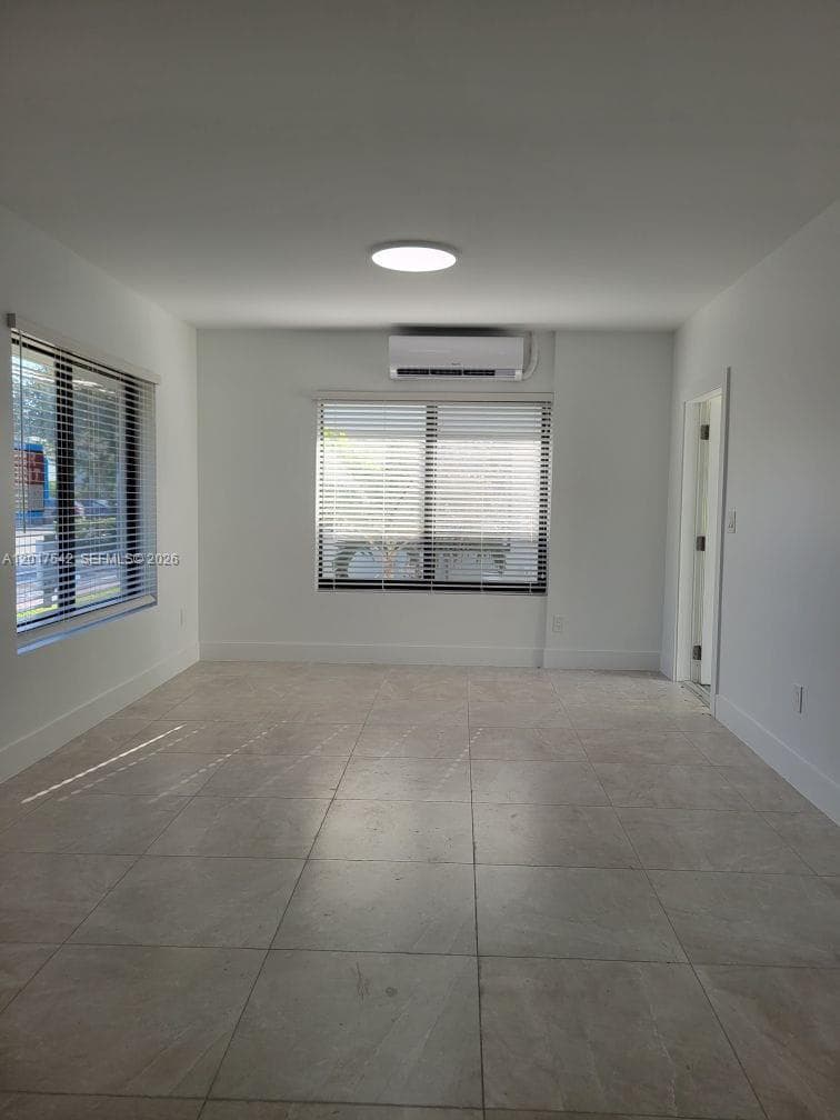 1725 Calais Dr 6 photo 14