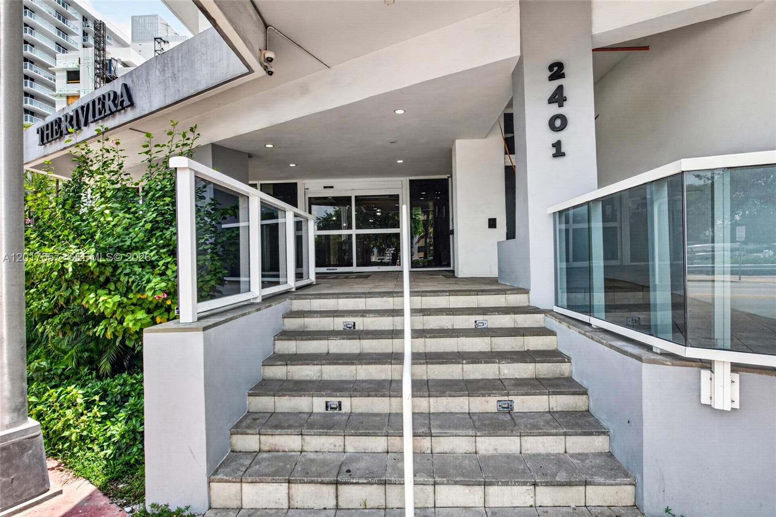 2401 Collins Ave 1107 photo 24