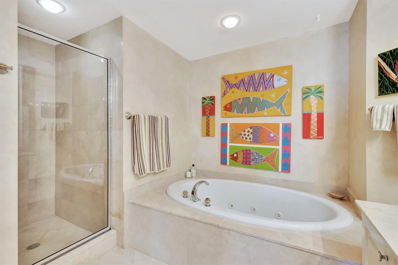 800 Ocean Drive 404 photo 20