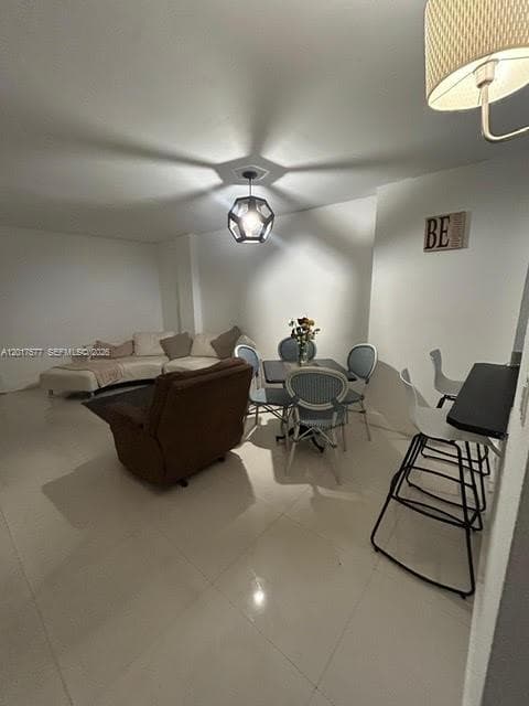 2903 Miami Beach Blvd 906 photo 19