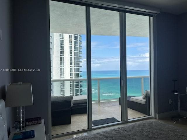15811 Collins Ave 2102 photo 6