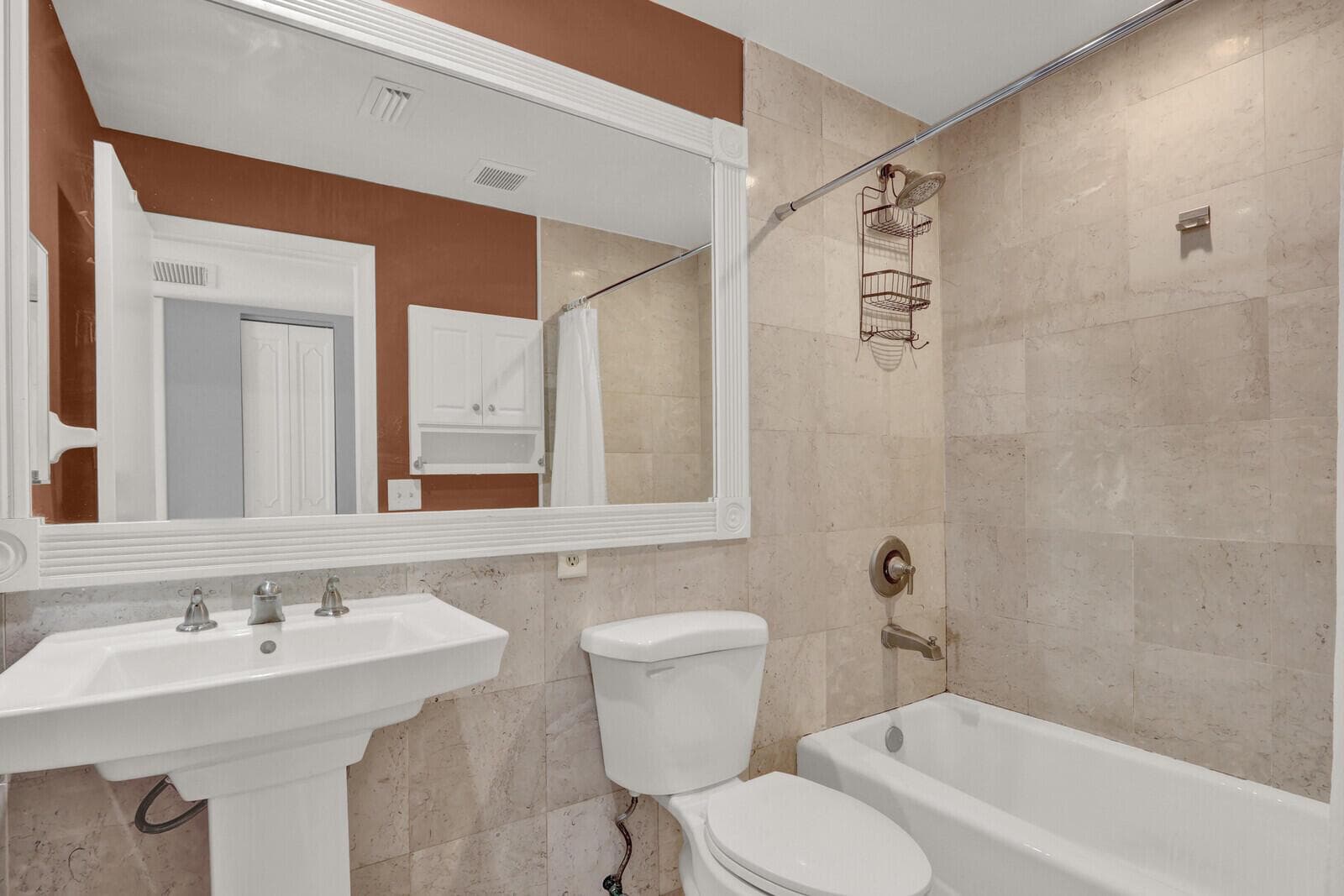 312 Southwind Drive 207 photo 13