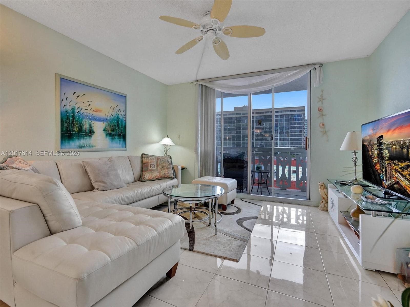 3113 S Ocean Dr 603 photo 16