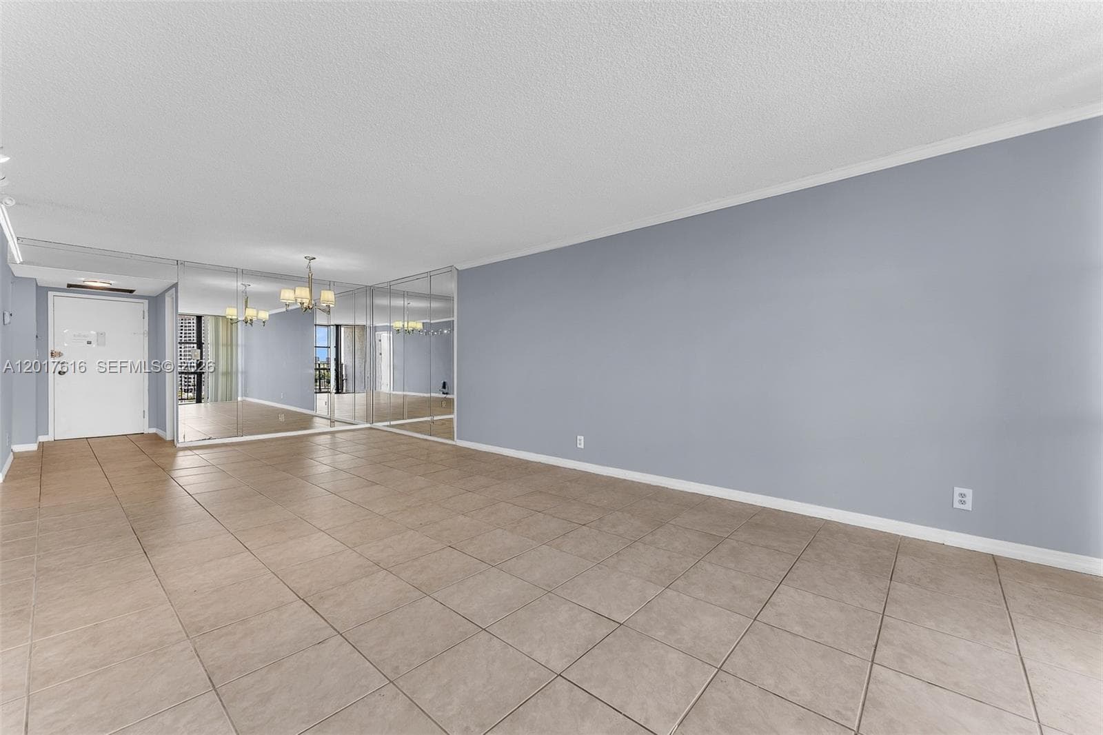 800 Parkview Dr 1007 photo 15