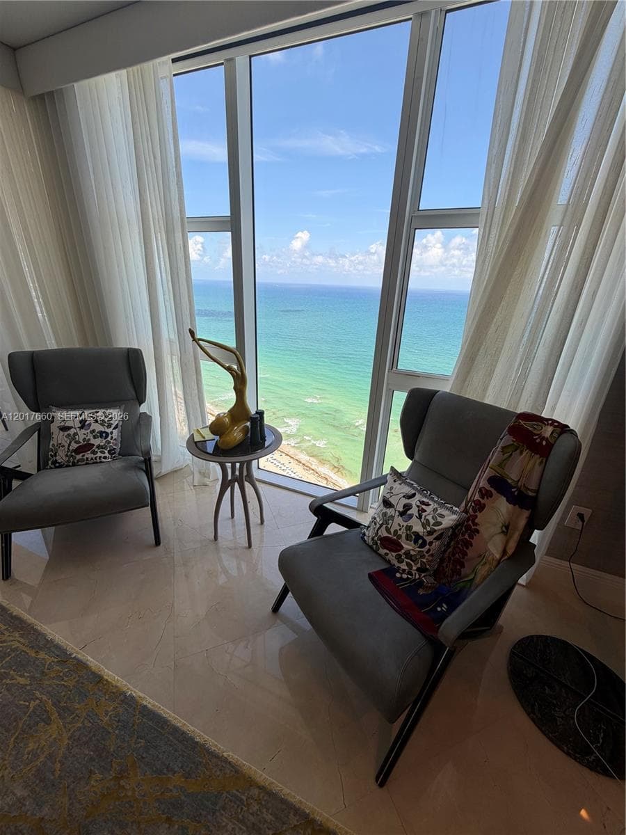 1800 S Ocean Dr 3701 photo 17