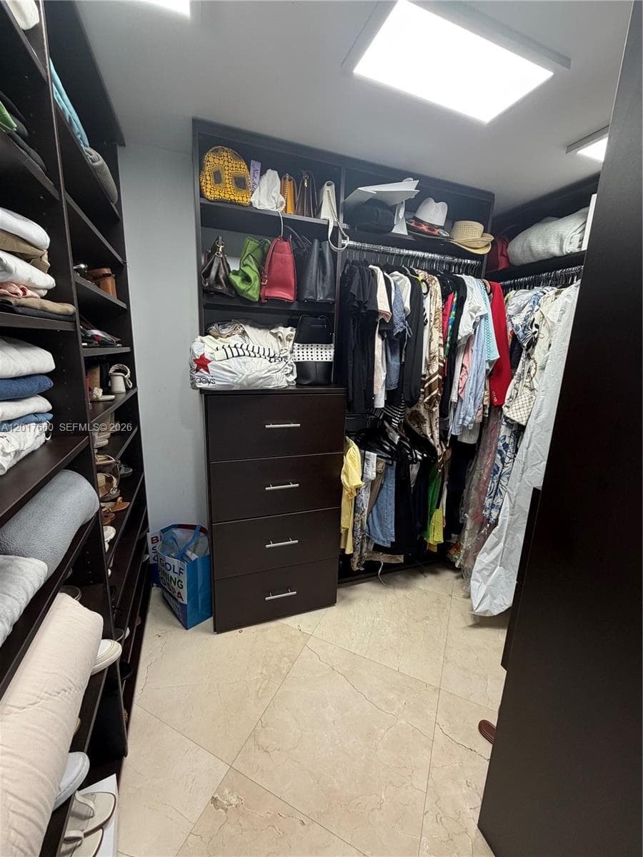 1800 S Ocean Dr 3701 photo 22