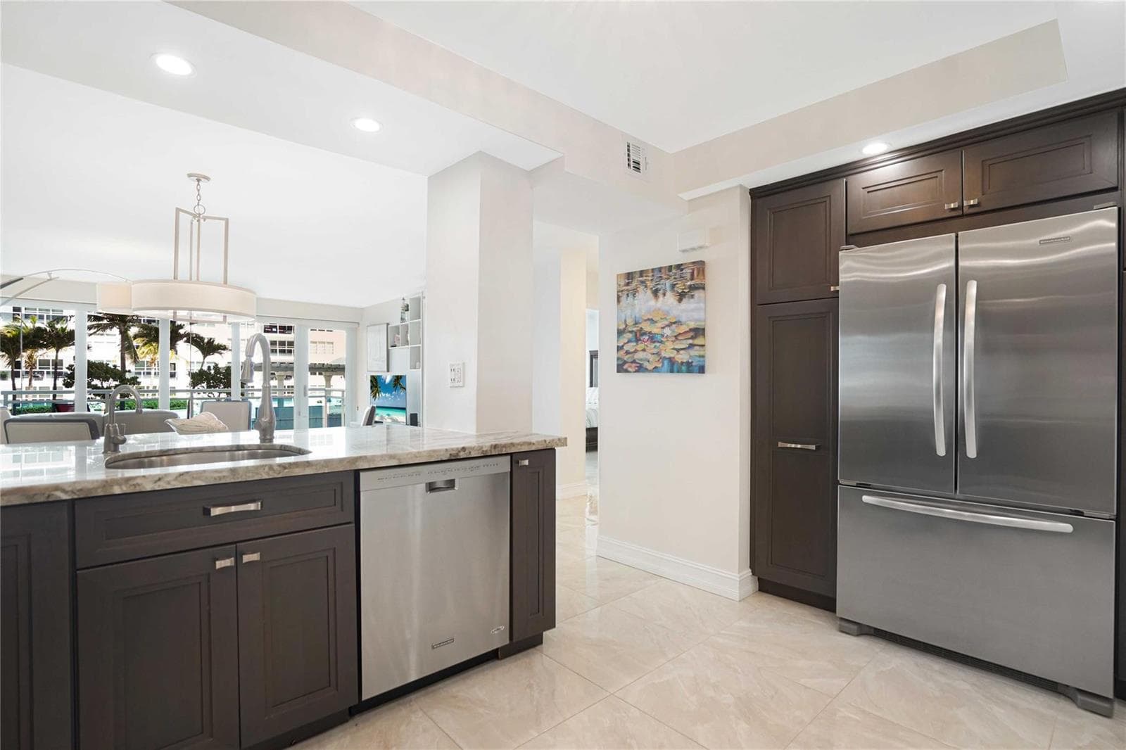 3430 Galt Ocean Drive 304 photo 9