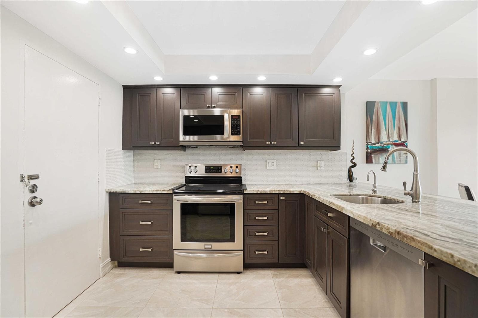 3430 Galt Ocean Drive 304 photo 10