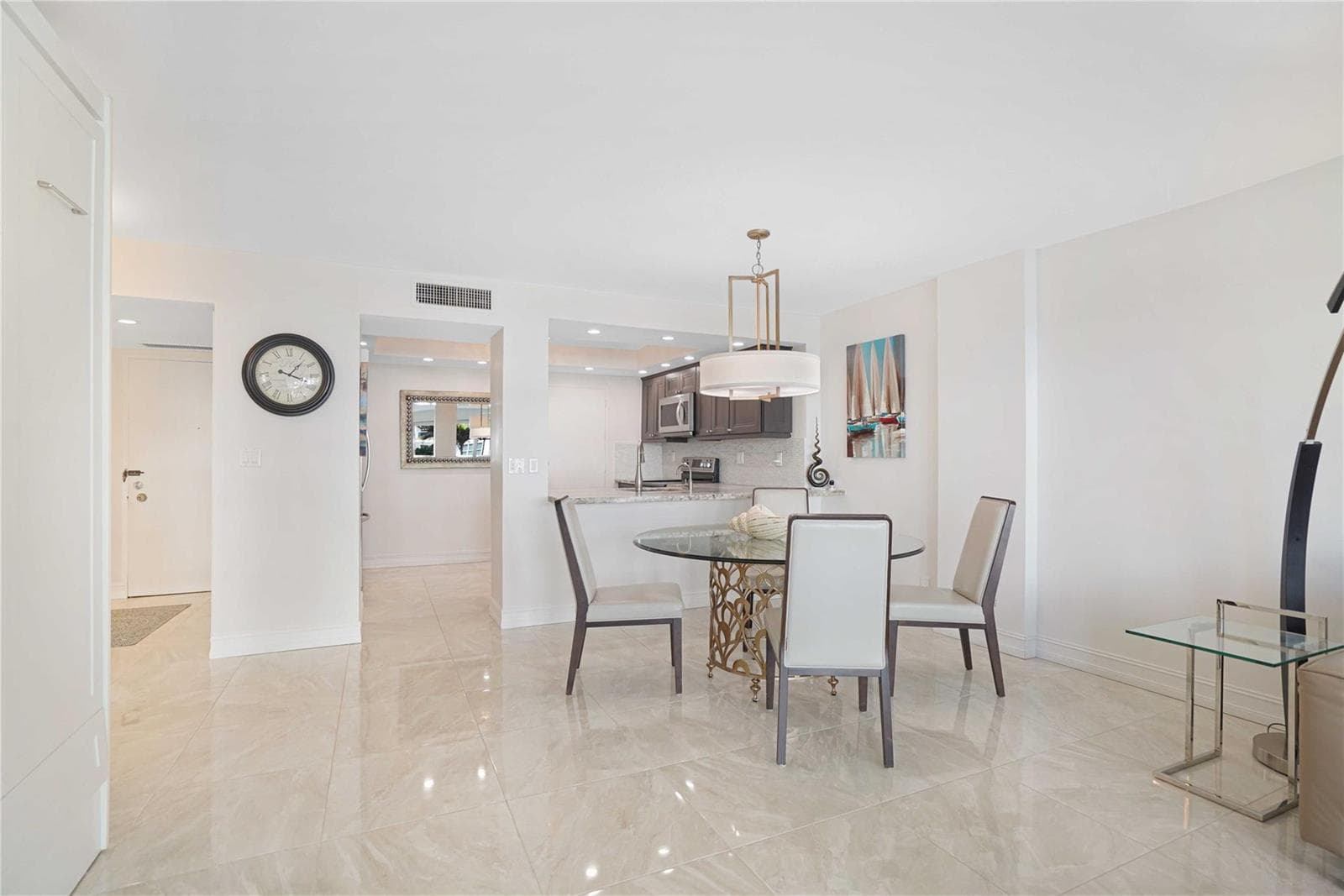 3430 Galt Ocean Drive 304 photo 4
