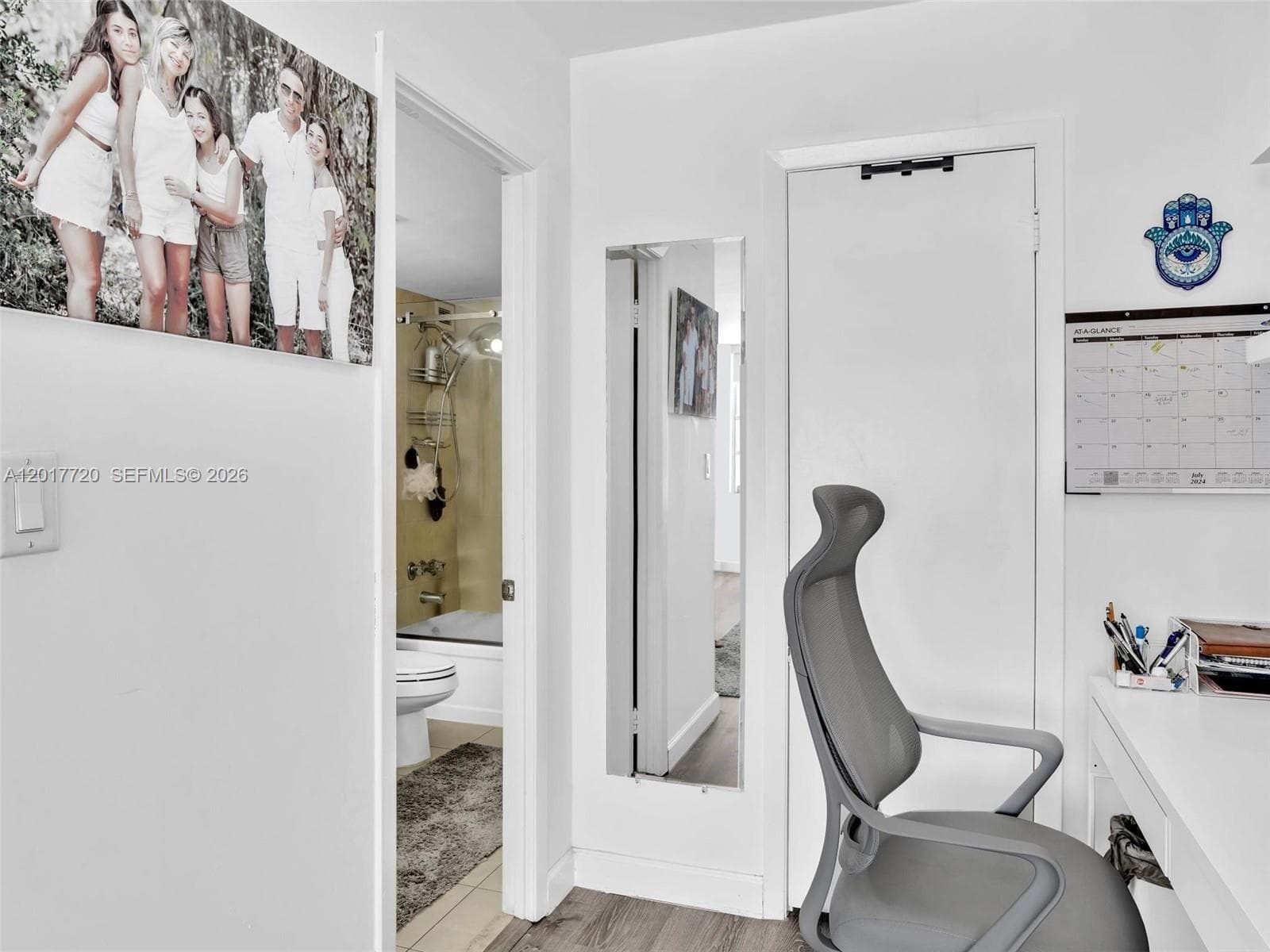 2780 NE 183rd St 302 photo 19