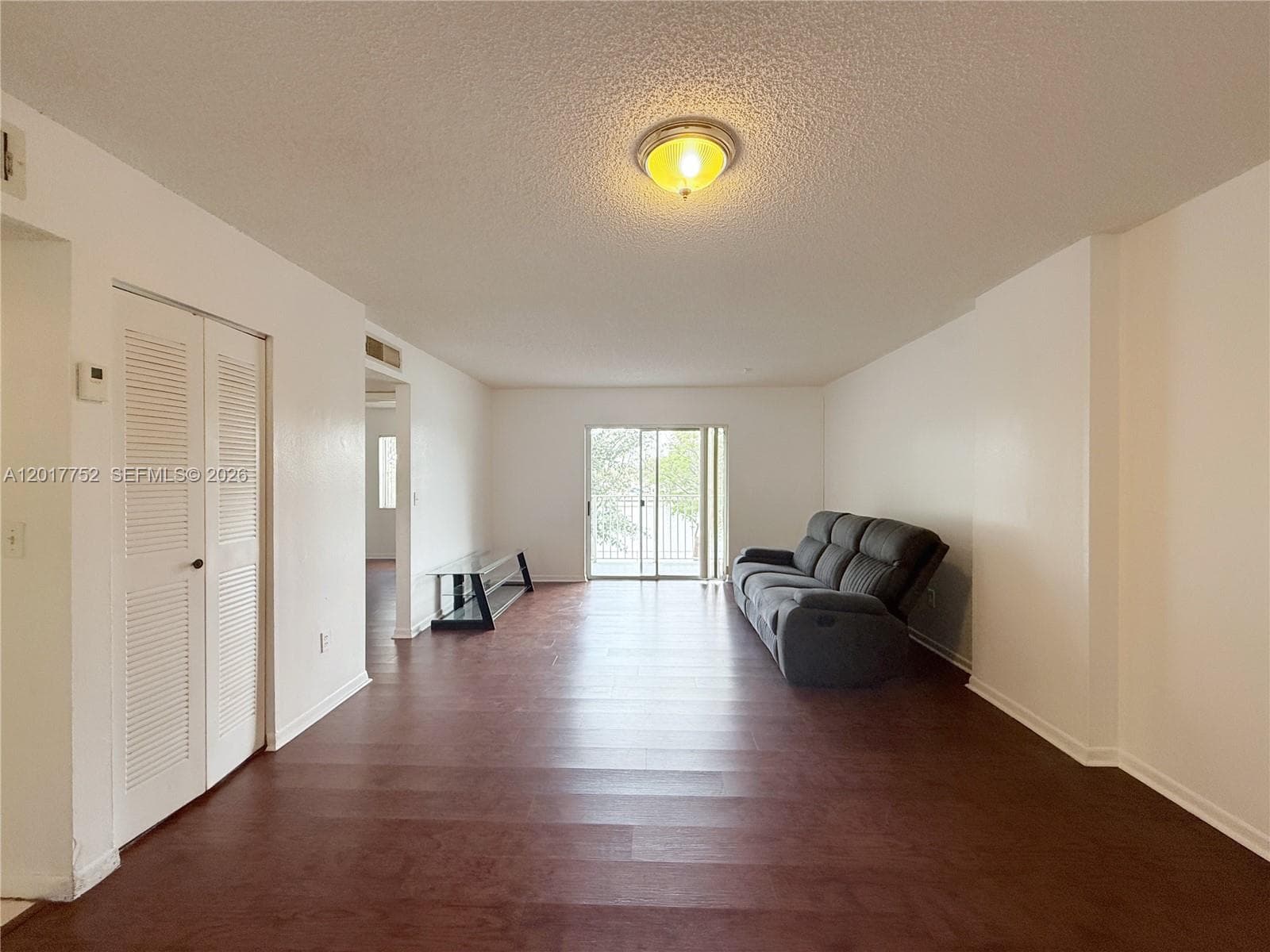 8260 210th St 108 photo 5