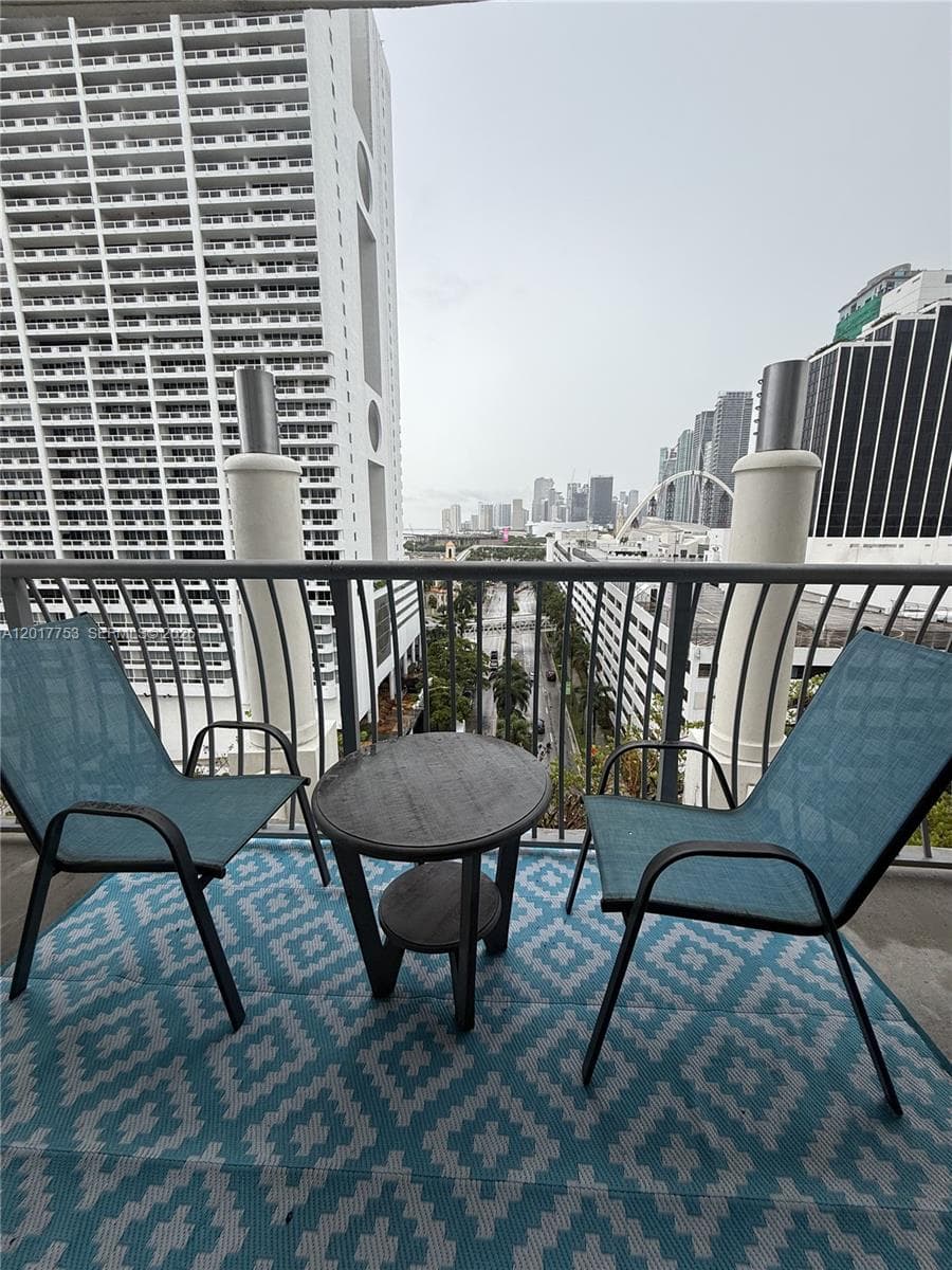 1750 Bayshore Dr 1212 photo 5