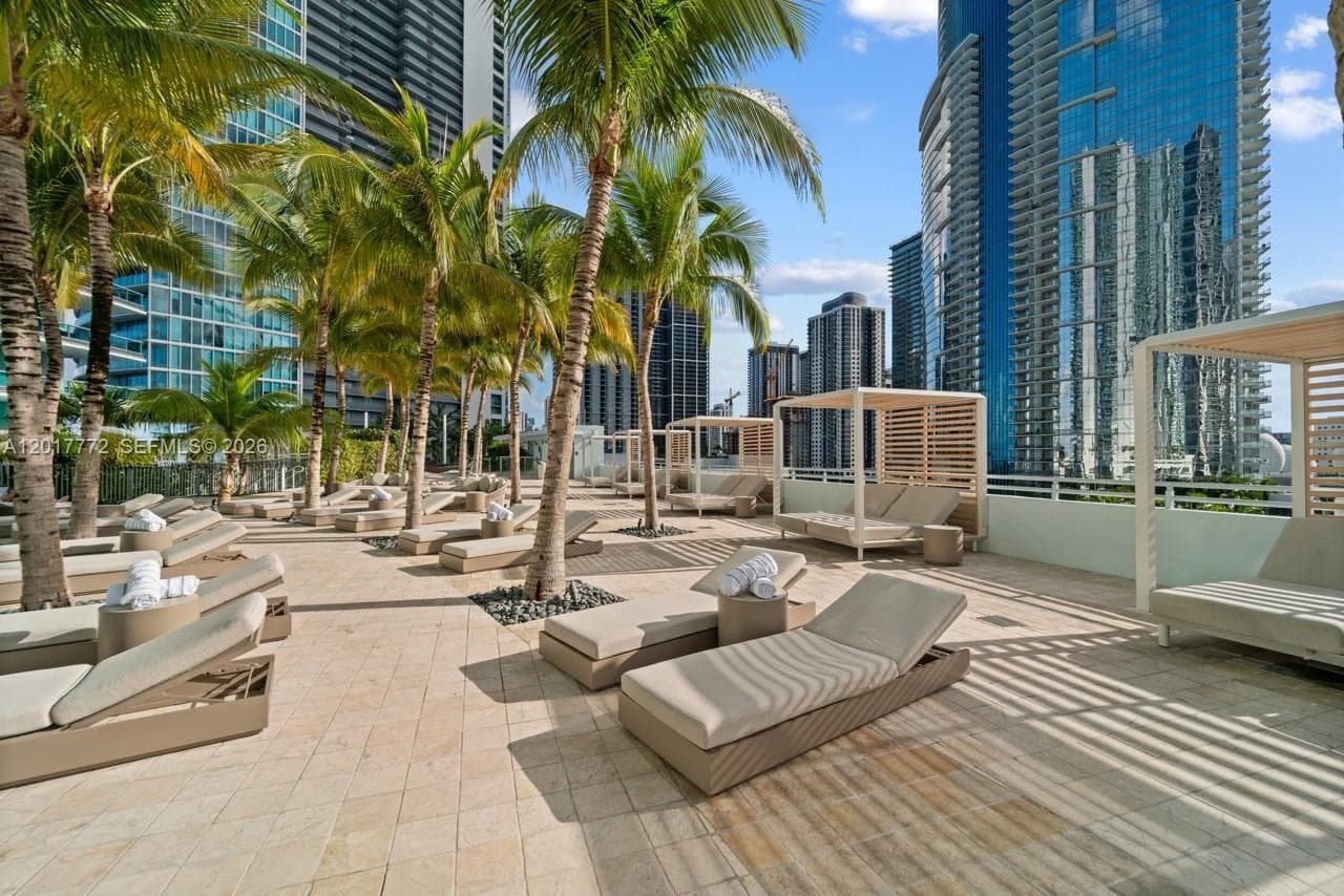 900 Biscayne Blvd 4205 photo 15