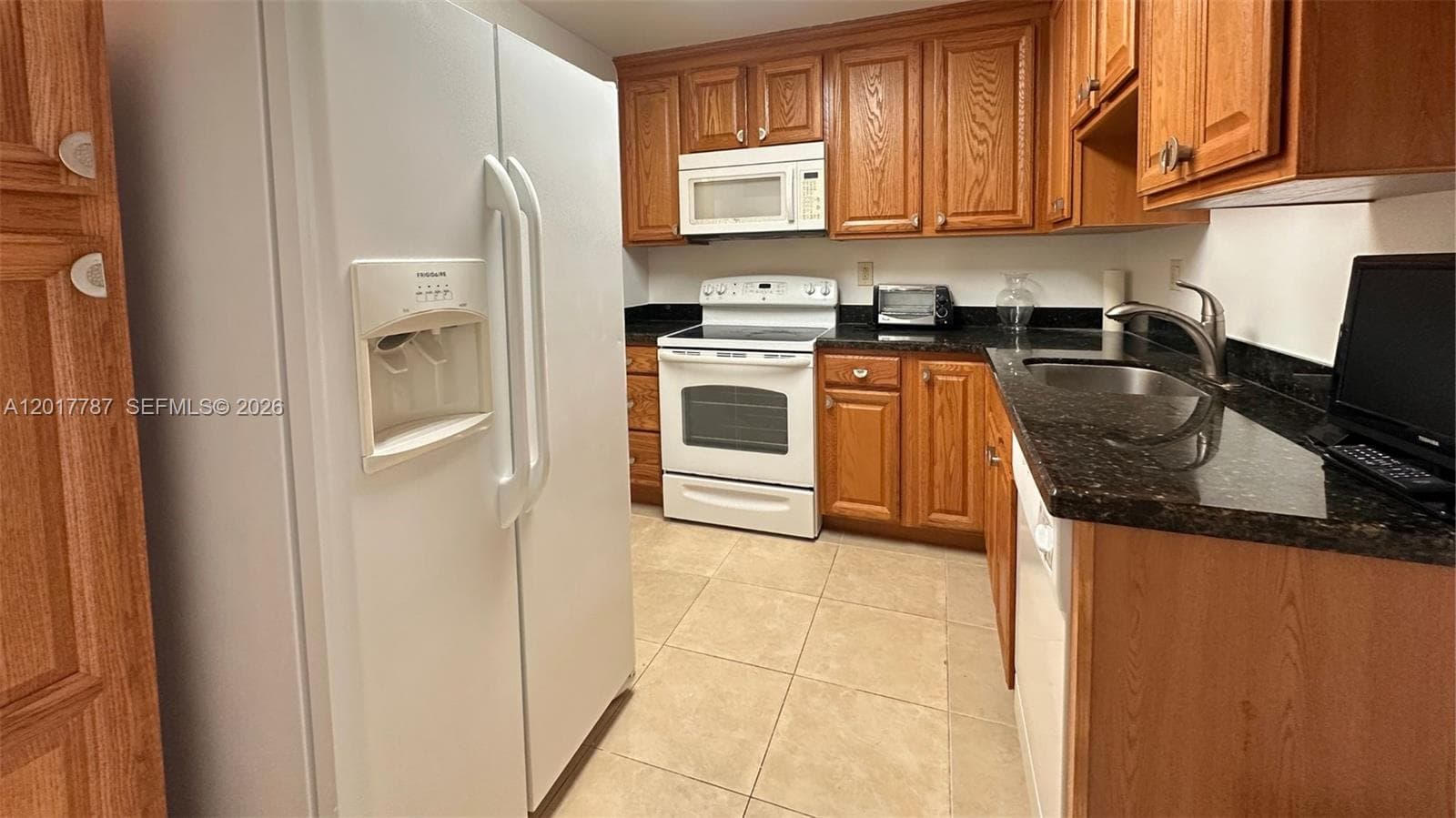 7725 86th St A1-321 photo 9