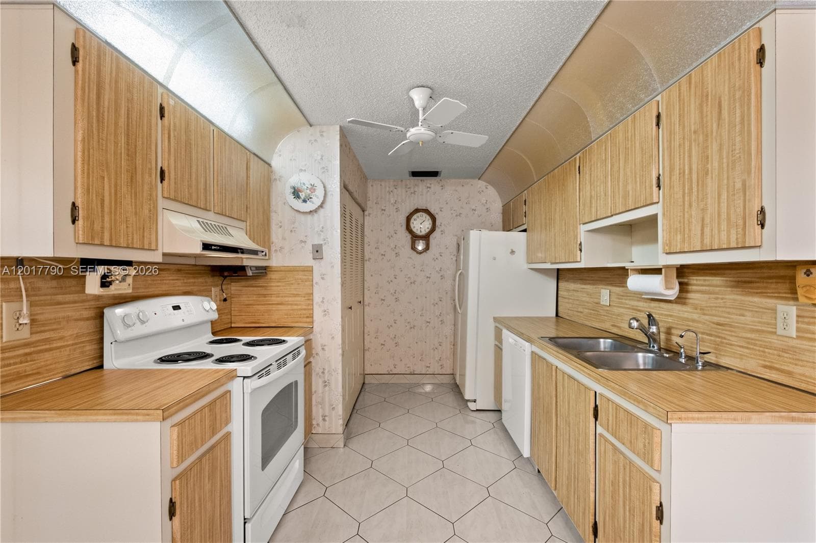 14576 Candy Way photo 13