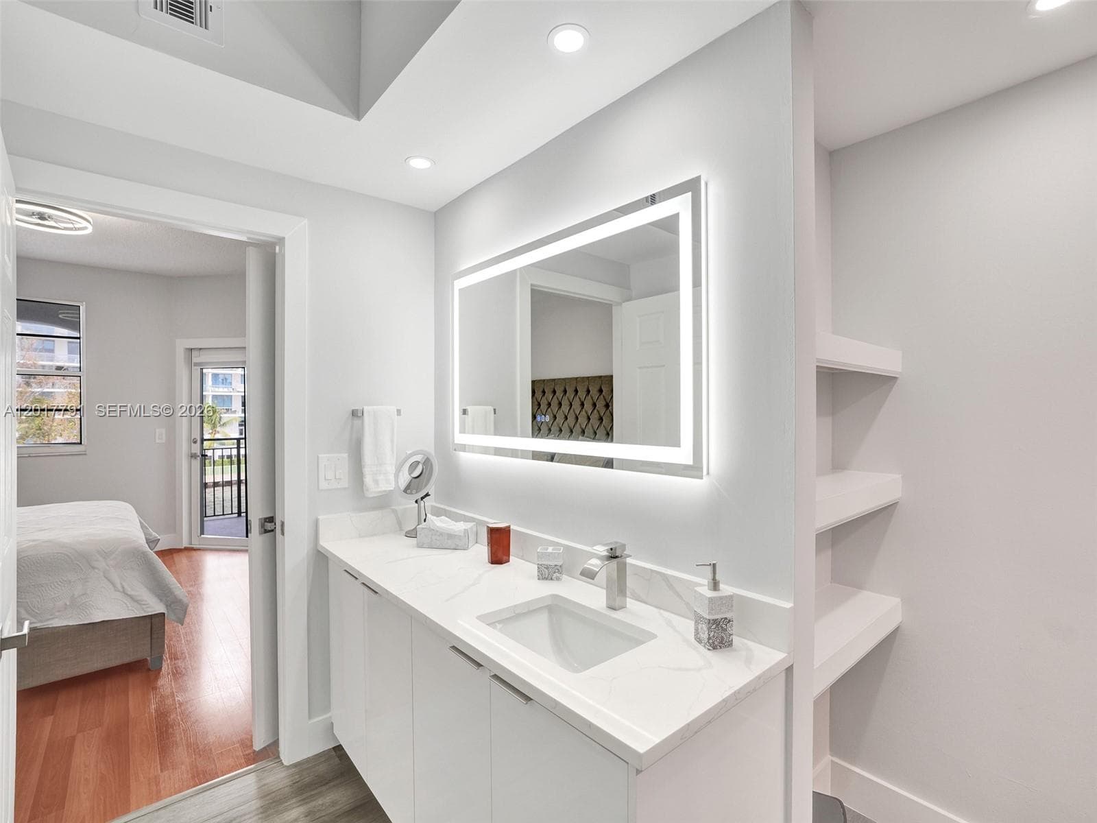 3245 184th St 13305 photo 16