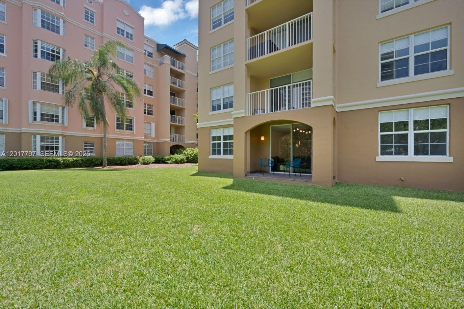 19601 Country Club Dr 7108 photo 21