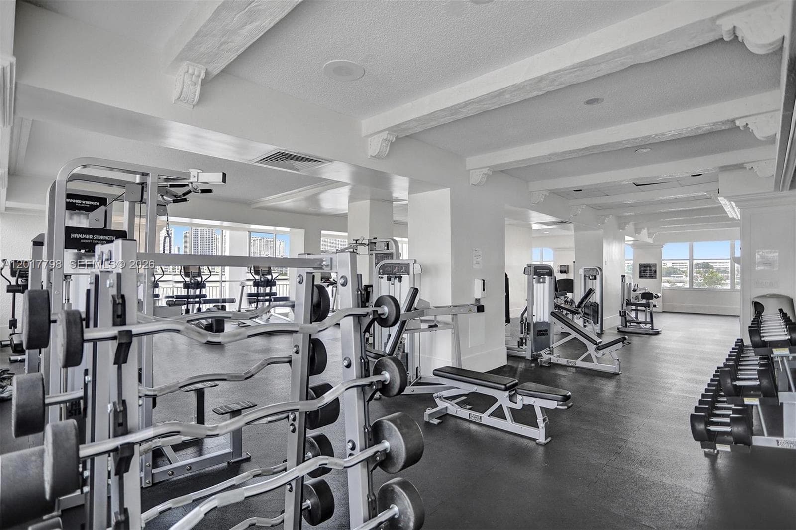 18041 Biscayne Blvd 1804 photo 24
