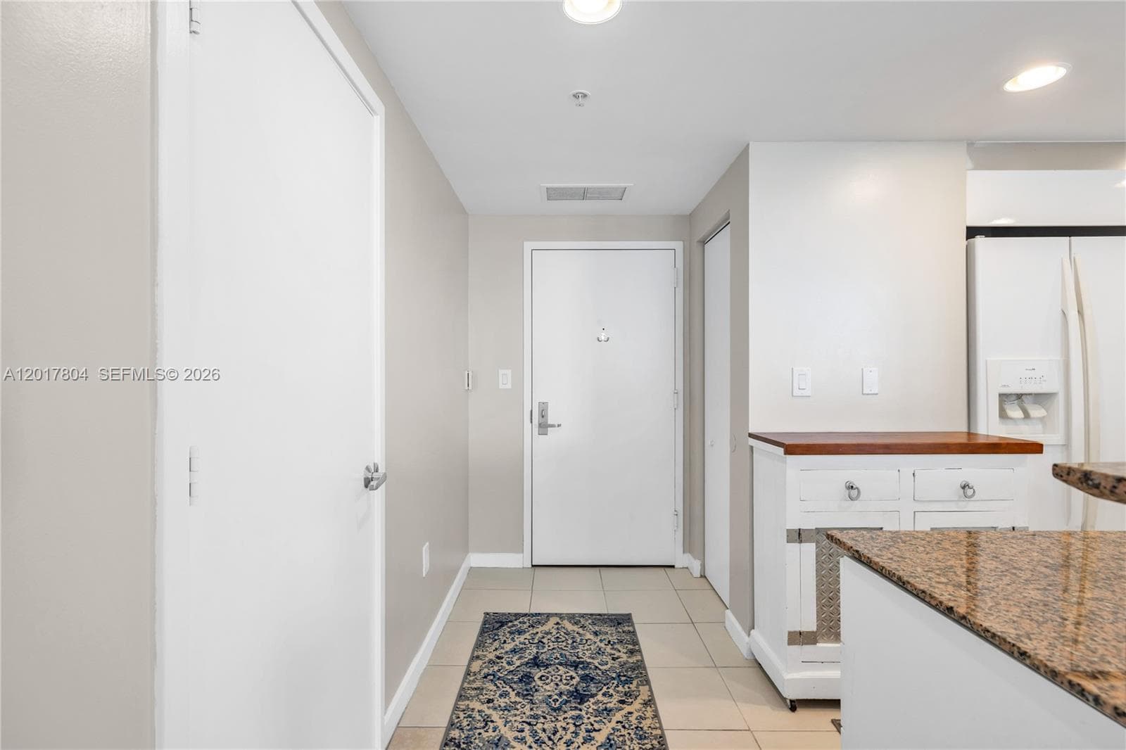 335 Biscayne Blvd 2706 photo 6