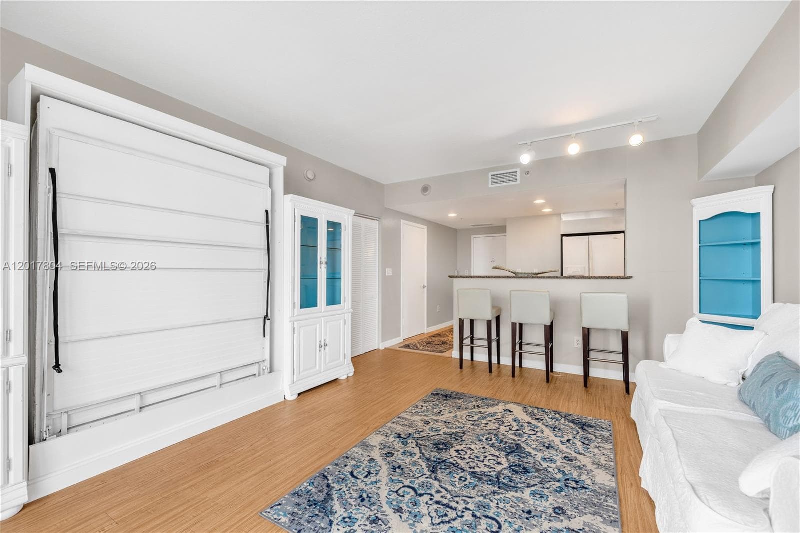 335 Biscayne Blvd 2706 photo 12