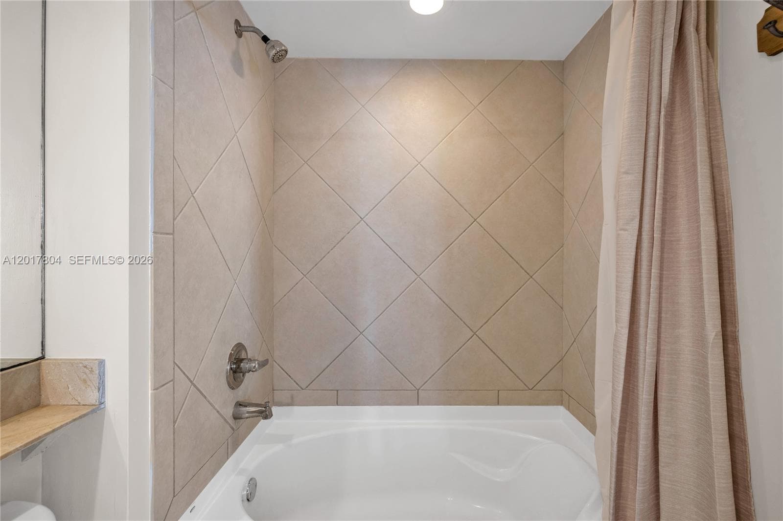 335 Biscayne Blvd 2706 photo 5