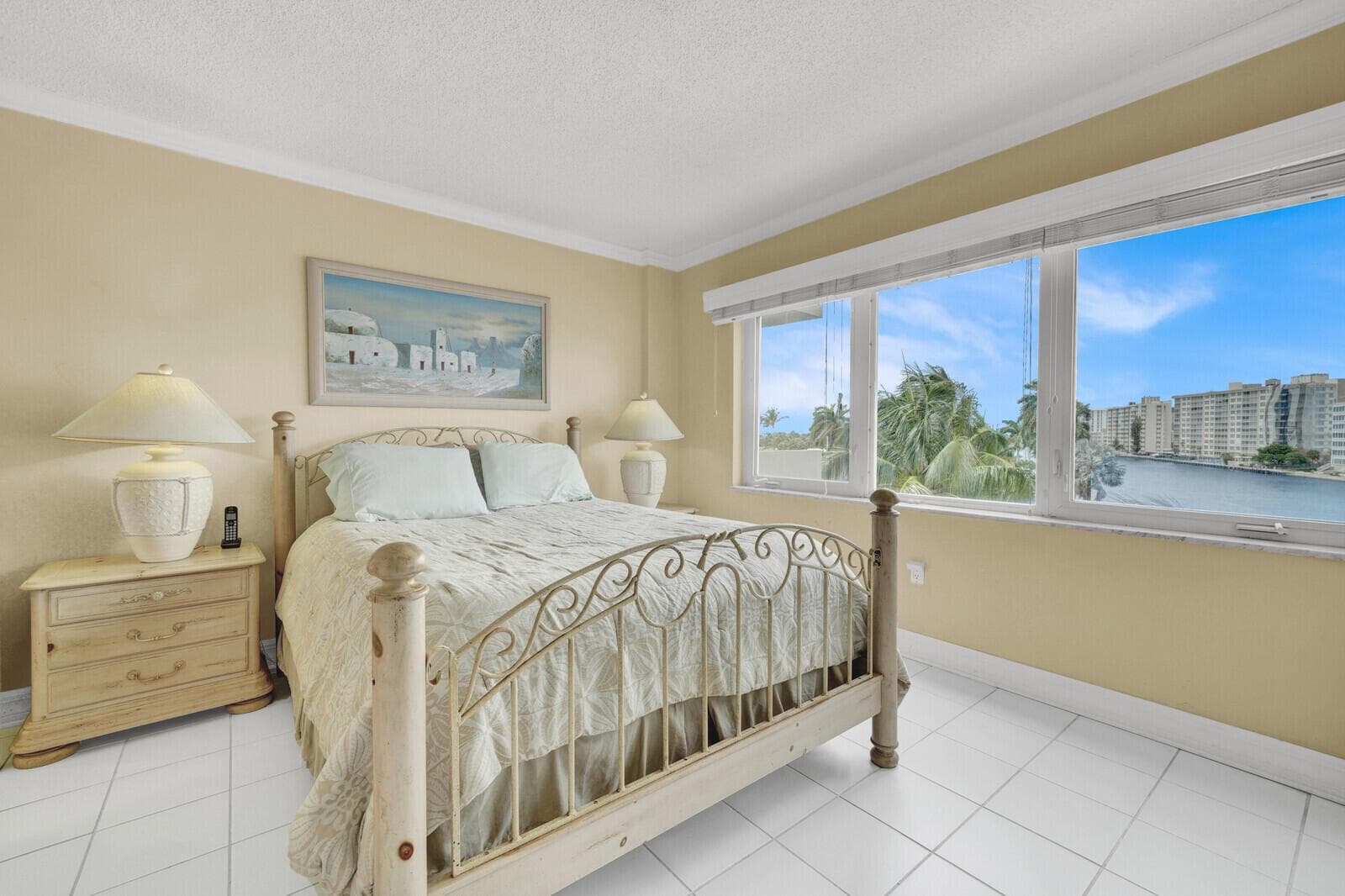 140 NE 28th Avenue 502 photo 11