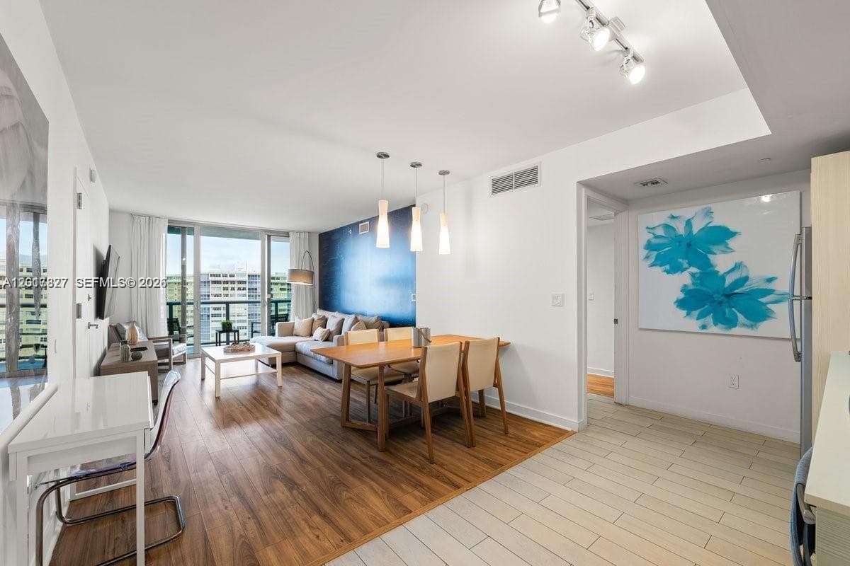 2602 Hallandale Beach Blvd R1109 photo 6