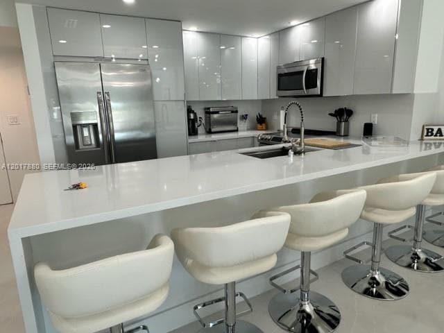 5401 Collins Ave 128 photo 17