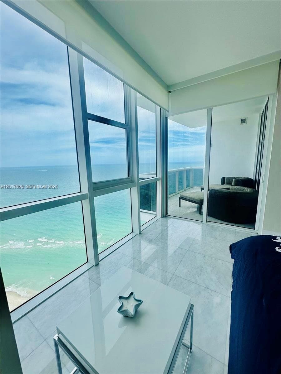 18201 Collins Ave 4508 photo 12